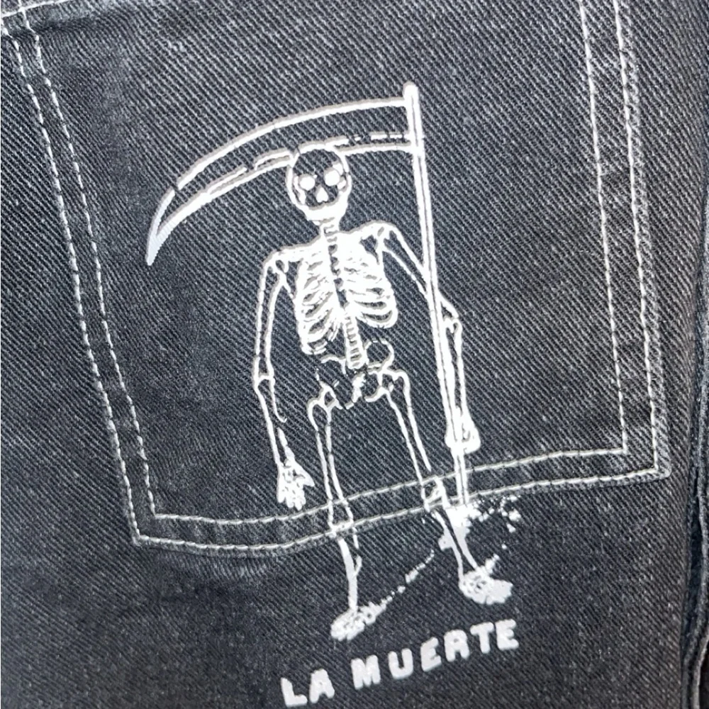Devastates Jean Jacket - Picture 6 of 8
